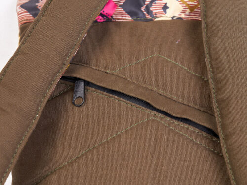 Secret security pocket on Zetu minimalist bag